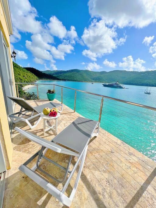 Sailfish Villa Luxury Beachfront Estate Magens Bay Cruz Bay Экстерьер фото